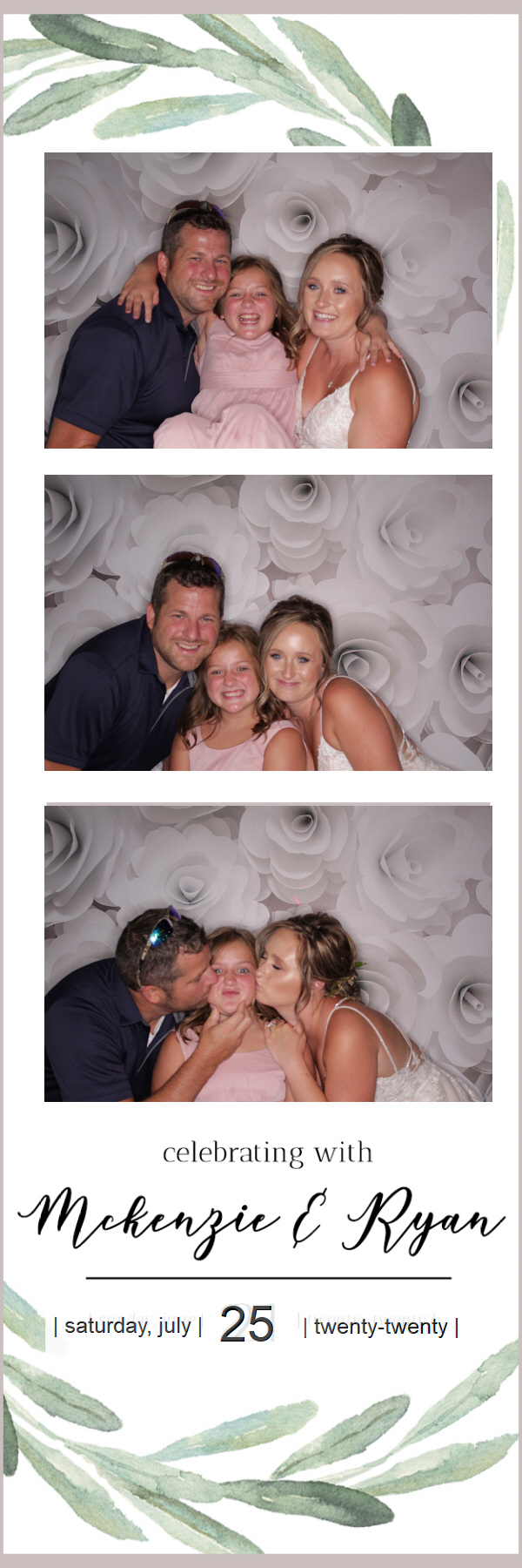 McKenzie & Ryan's Wedding | View more photos from the event at gallery.photoboothbillings.com/u/PhotoBoothBillings/McKenzie-Ryans-Wedding